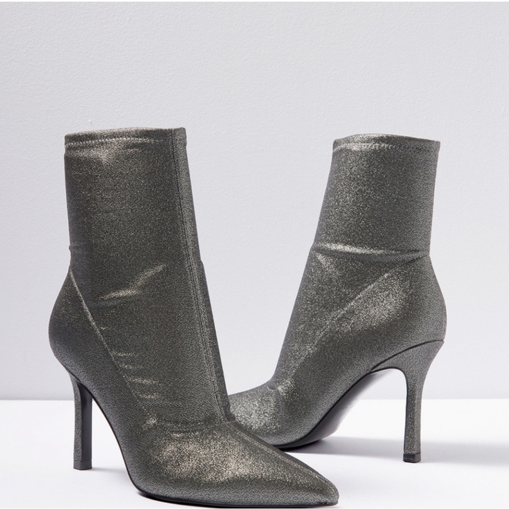 Marc Fisher Gray Heeled Boots with Stiletto Heel